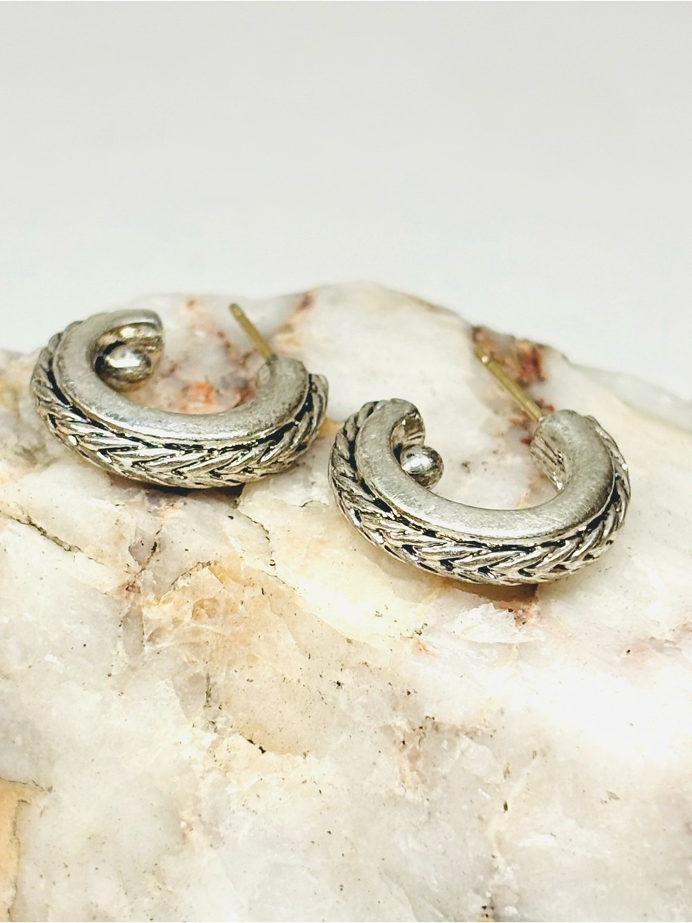 Vintage Oscar de la Renta Silver Textured Basket Weave Hoop Earrings
